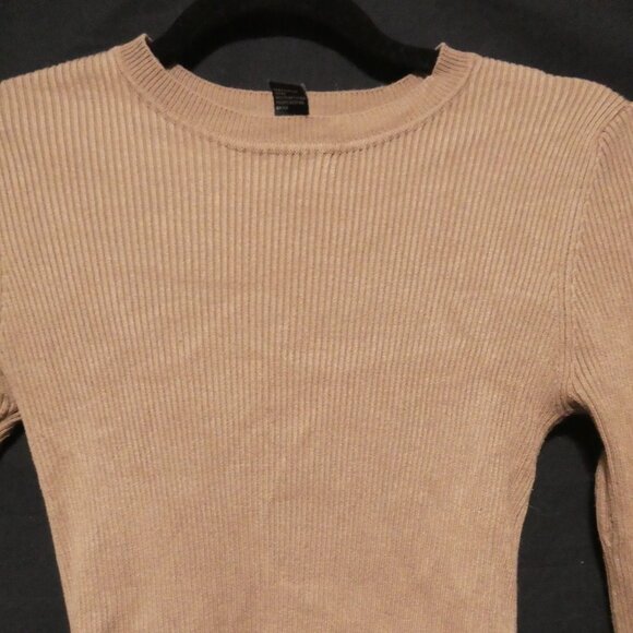 FOREVER 21 | medium | Light Brown Ribbed Long Sleeve Sweater Dress - Picture 4 of 16